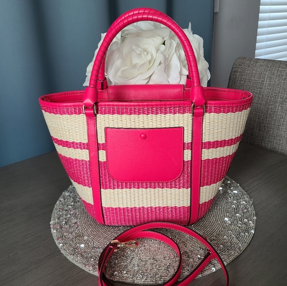 Like New - Kate Spade Straw Satchel w/crossbody strap - Picture 15 of 16